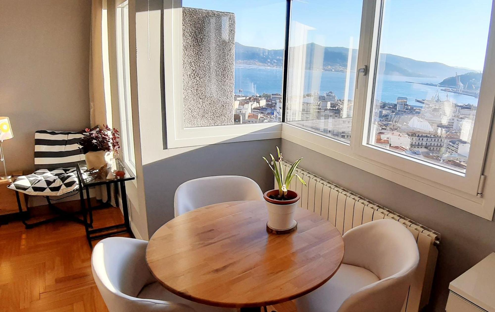 Ferienwohnung Vistas A La Ria Y Garaje En El Castro, Centro Vigo Exterior foto